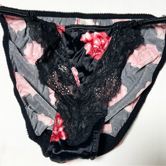 3 pair Vintage Satin Floral and Lace Panties hi-cut - Picture 2 of 9